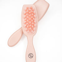 Rezo Pink Revitalizing Scalp Massager