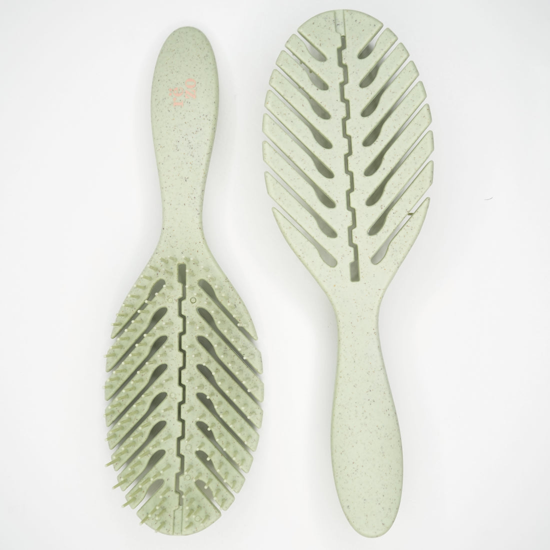 Rezo Vented Green Detangler Brush